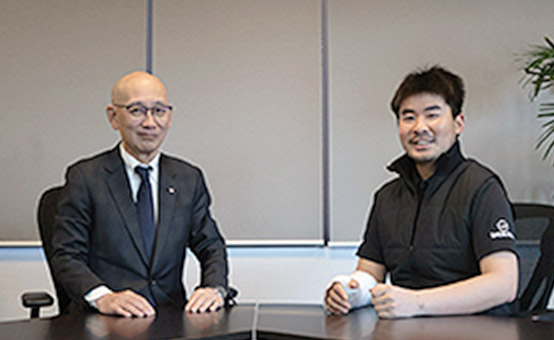 川村プロ×シモダL&C下田寛二 対談イメージ